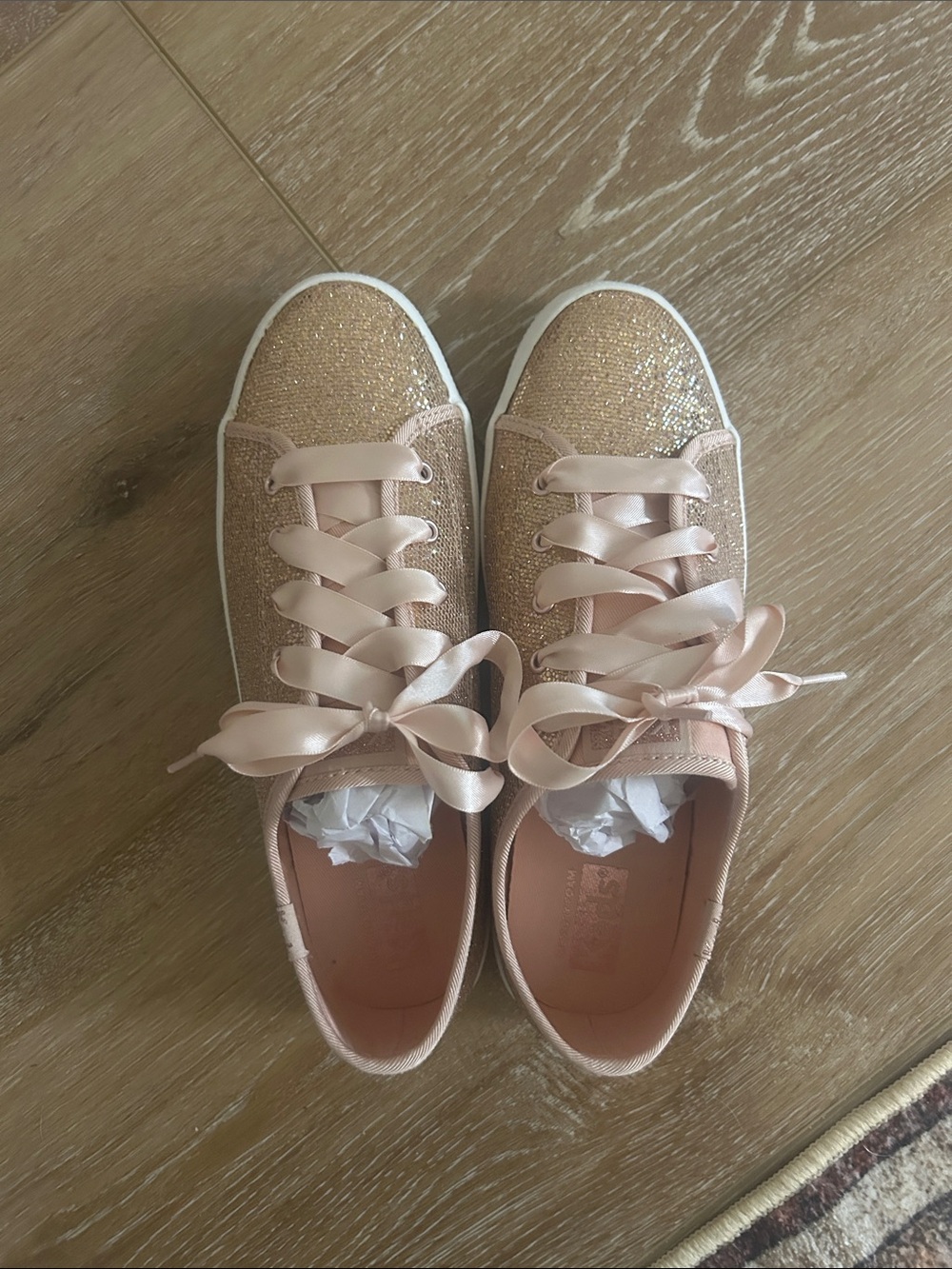 Girls Keds Rose Gold Sz 4